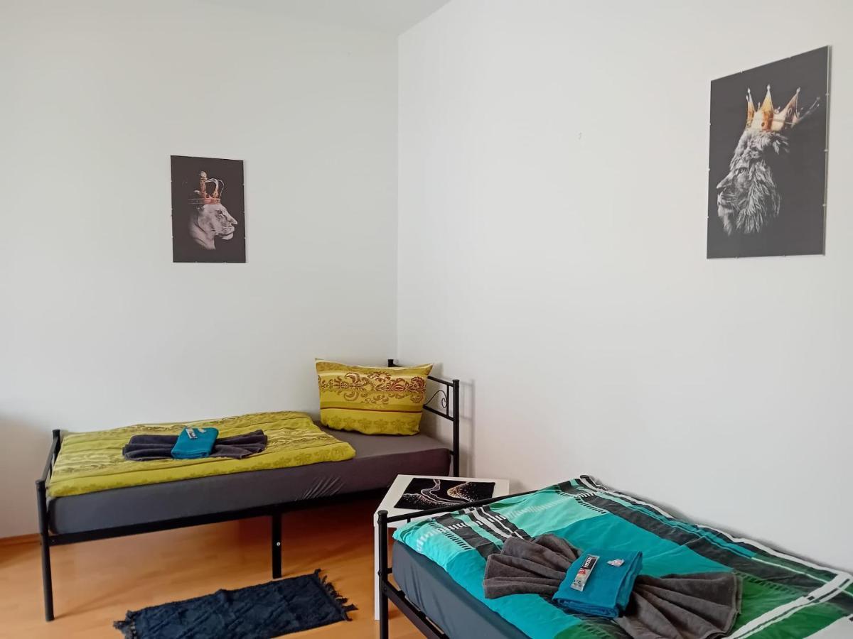 Stellas Monteurwohnungen Apartment Werdau